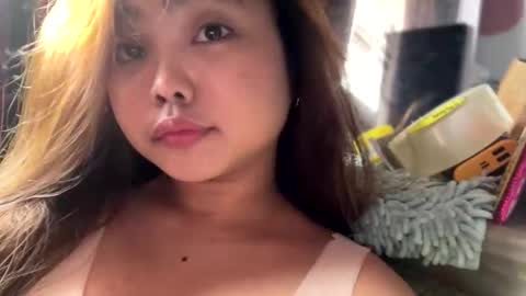 sweetspicyy online show from March 28, 3:06 am