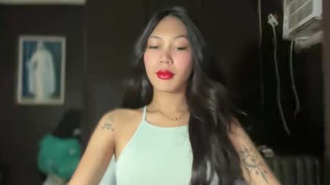 Snapshot of sweetstares chatting on February 18, 2:29 am yanny online show from February 18, 2:29 am