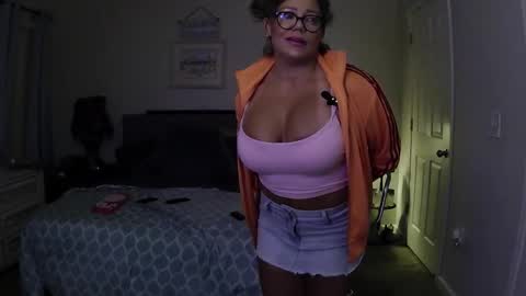 sweetsugar1979 online show from December 5, 2:09 am