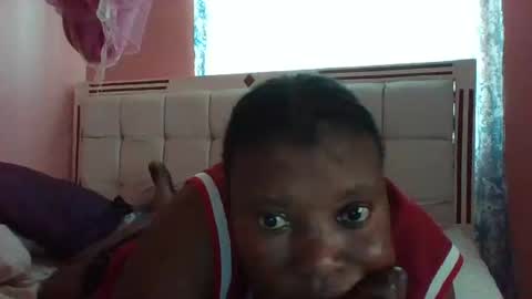 sweett_melly online show from January 27, 11:11 am