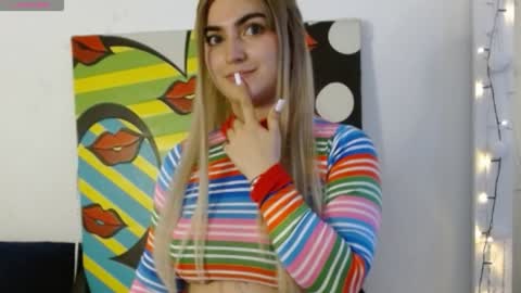 IG  valeen mo Vale   My schedule  Monday to Friday900 am - 300 pm  online show from January 6, 5:59 pm