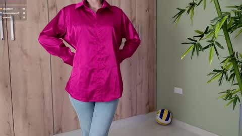    online show from February 17, 7:42 pm