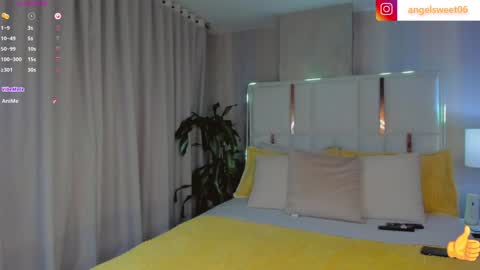 Snapshot of sweett_shinexx chatting on January 13, 4:18 am angel online show from January 13, 4:18 am