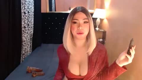 Ms trixiee online show from December 23, 4:43 am