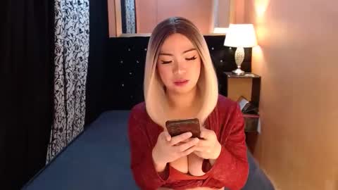 Ms trixiee online show from May 25, 11:27 am