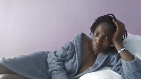 Snapshot of sweetvalariy chatting on November 19, 12:54 am sweetvalariy online show from November 19, 12:54 am