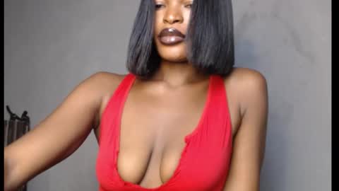 Snapshot of sweetxxboobsx chatting on March 4, 9:15 am sweetxxboobsx online show from March 4, 9:15 am