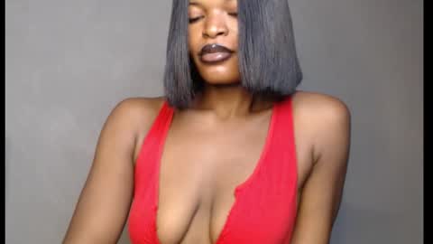 Snapshot of sweetxxboobsx chatting on March 19, 8:40 am sweetxxboobsx online show from March 19, 8:40 am