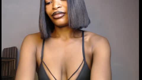Snapshot of sweetxxboobsx chatting on May 3, 8:09 am sweetxxboobsx online show from May 3, 8:09 am