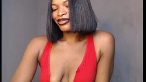 Snapshot of sweetxxboobsx chatting on July 10, 8:18 am sweetxxboobsx online show from July 10, 8:18 am