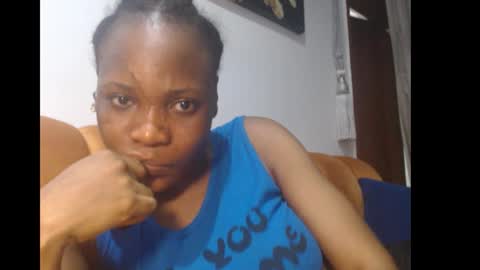 Snapshot of sweetxxpie chatting on September 20, 12:11 am Sweetxxpie online show from September 20, 12:11 am