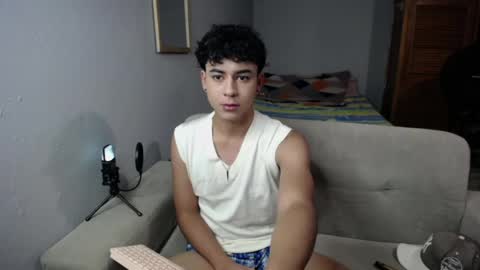 Nicki online show from April 28, 11:21 pm