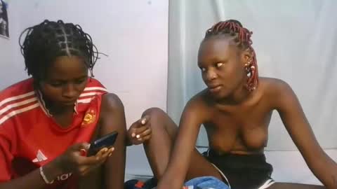 sweety_petite online show from December 5, 9:51 am