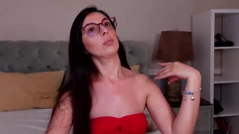Snapshot of sweetyallye chatting on July 17, 7:52 pm Bea Moan from LovenseWet from Tip MenuOpen for Private online show from July 17, 7:52 pm