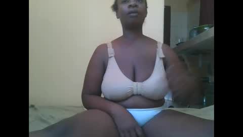 sweetyass25 online show from October 2, 6:53 am