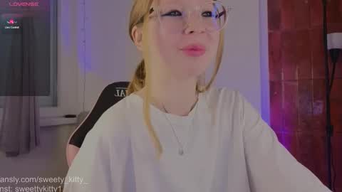 Jenny  give it a sub online show from March 29, 2:39 pm