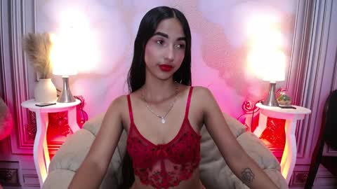 LAURA online show from March 23, 11:58 am