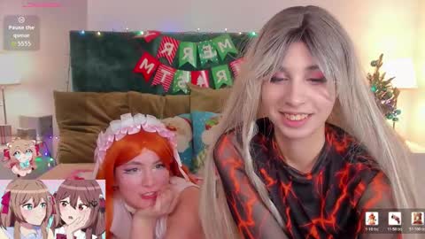 Mia and Evelyn online show from January 7, 8:39 am