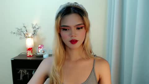 Megan online show from January 14, 4:57 am