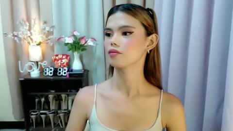 Megan online show from November 20, 4:12 am