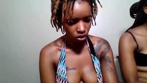 sweetz_candice online show from May 21, 6:37 pm