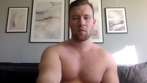 swekingxx online show from February 18, 1:33 pm