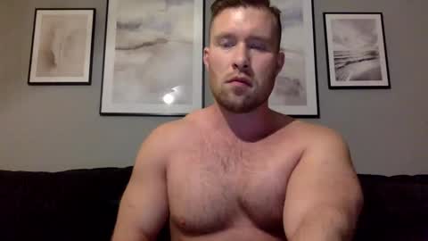 swekingxx online show from March 11, 6:52 pm