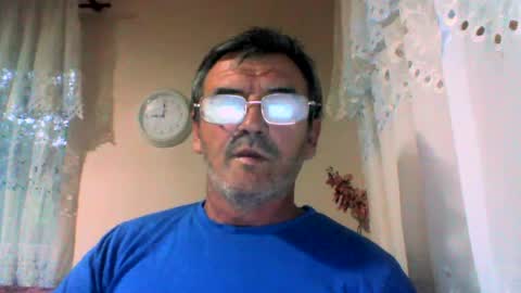 Snapshot of swergiu333 chatting on July 10, 5:59 pm Raymond online show from July 10, 5:59 pm