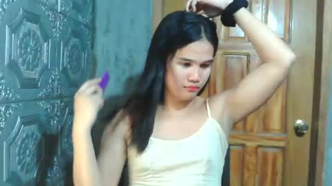 Rhea online show from July 6, 8:55 am