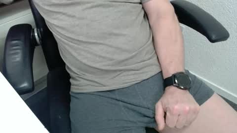 swisstom72 online show from November 1, 9:39 pm