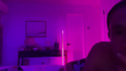 sxncndy online show from January 18, 2:21 pm