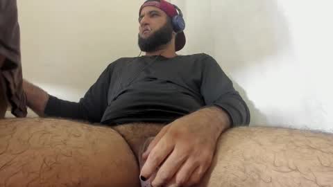 Snapshot of syd_achmed chatting on February 1, 8:02 am Greg online show from February 1, 8:02 am