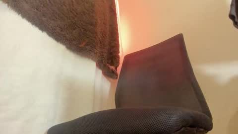 Snapshot of syd_achmed chatting on February 10, 10:25 pm Greg online show from February 10, 10:25 pm