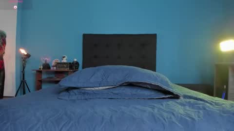 Syd online show from January 9, 8:10 pm