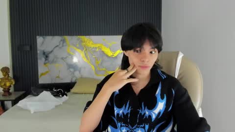 sylasfrost online show from November 30, 8:46 pm