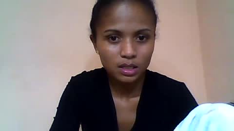 Snapshot of sylvaniah01 chatting on June 8, 4:51 pm sylvaniah01 online show from June 8, 4:51 pm