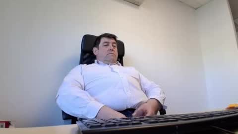 sympa_trique online show from April 23, 8:57 am