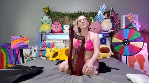 Jennah online show from November 29, 9:51 pm