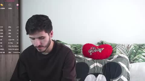 t0ny_wylie online show from December 31, 5:29 pm