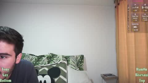 t0ny_wylie online show from January 11, 11:45 am