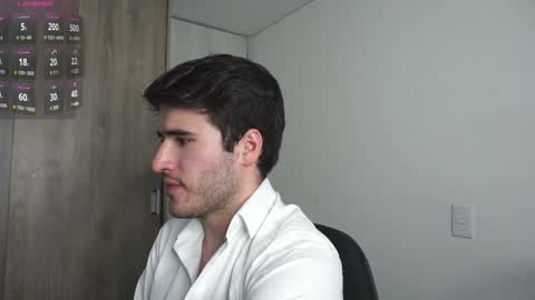 t0ny_wylie online show from February 5, 1:04 am