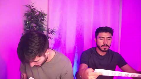 Snapshot of t0ny_wylie chatting on January 9, 9:27 pm t0ny_wylie online show from January 9, 9:27 pm