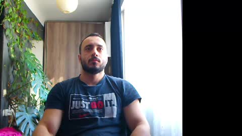 Huracane online show from February 27, 6:07 am