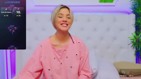 Snapshot of taahiraarabian chatting on January 13, 7:53 pm Arianna online show from January 13, 7:53 pm