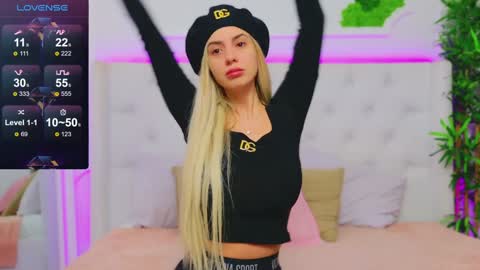 Snapshot of taahiraarabian chatting on January 14, 1:17 pm Arianna online show from January 14, 1:17 pm