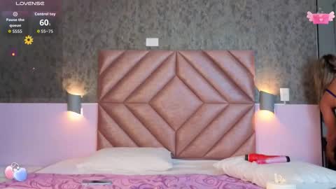 Tabata  online show from December 17, 7:42 pm