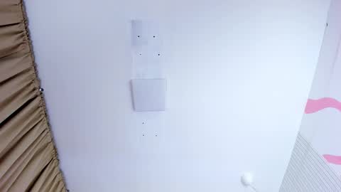 Snapshot of tabitta_katt chatting on February 3, 6:22 am Kitty online show from February 3, 6:22 am