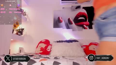 Taby Jhoson online show from March 18, 1:14 pm