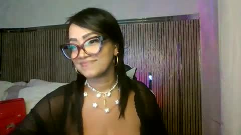 yameil online show from April 17, 7:44 am