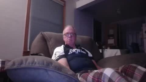 tacrunner66_ online show from March 8, 3:21 am